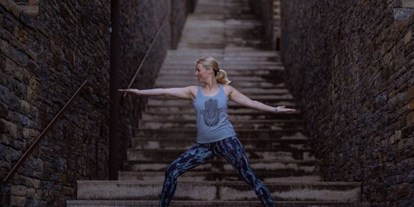 Yogakurs - Yogastil: Yin Yoga - Susanne Stricker Lovely Yoga in Mehlingen